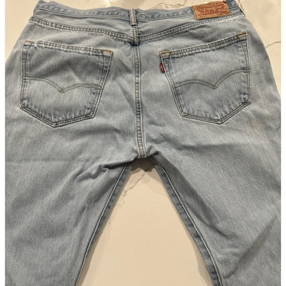 Vintage Levis 501 Jeans Straight Mens Size 36x35 Light Wash Denim Y2K Pants